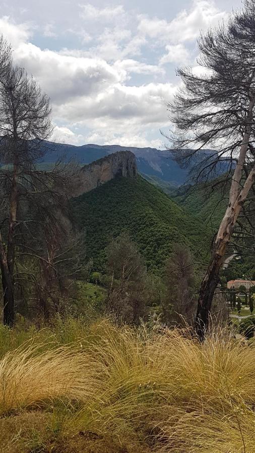 La Provence Vous Attend - 2Eme Etage Digne-les-Bains Kültér fotó