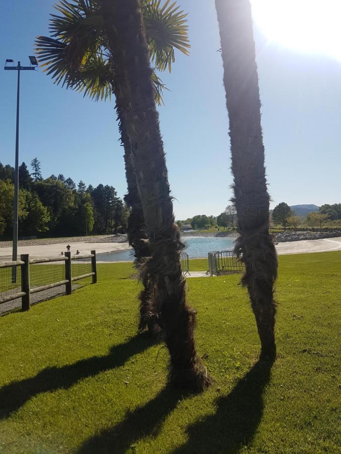 La Provence Vous Attend - 2Eme Etage Digne-les-Bains Kültér fotó
